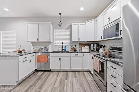 Kitchen - 1122 S Sergeant Avenue Joplin Mo 64801 Ave, Joplin, MO 64801 photo 2 of 2