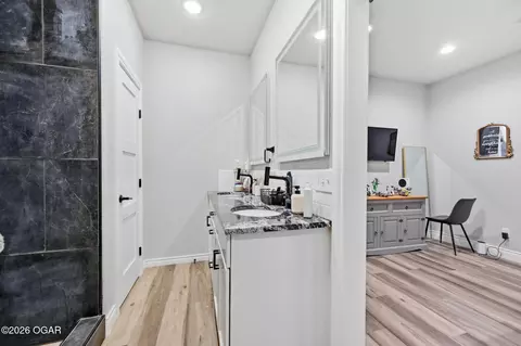 Bath - 1122 S Sergeant Avenue Joplin Mo 64801 Ave, Joplin, MO 64801 photo 1 of 5
