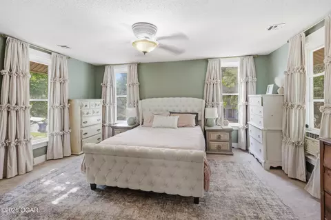 Bedroom - 525 E Macon Street Carthage Mo 64836 St, Carthage, MO 64836 photo 1 of 4
