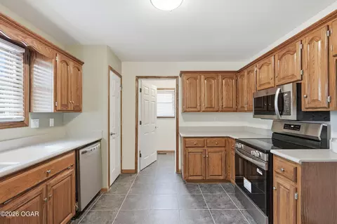Kitchen - 1730 E 30th Street Joplin Mo 64804 St, Joplin, MO 64804 photo 2 of 5