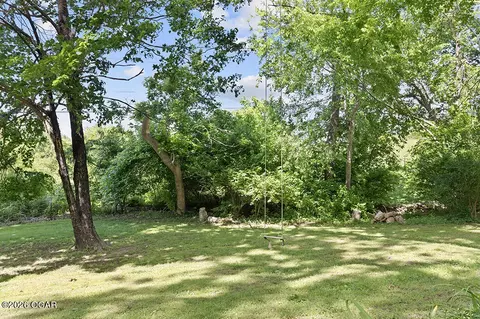 Exterior - 2615 E Melbourne Road Springfield Mo 65804 Rd, Springfield, MO 65804 photo 13 of 15