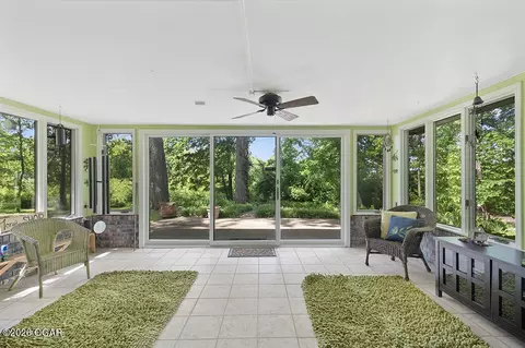Exterior - 2615 E Melbourne Road Springfield Mo 65804 Rd, Springfield, MO 65804 photo 7 of 15