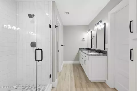 Bath - 2206 Modern Avenue Carthage Mo 64836 Ave, Carthage, MO 64836 photo 1 of 7