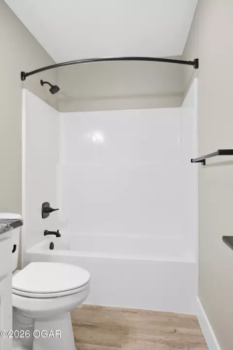 Bath - 2206 Modern Avenue Carthage Mo 64836 Ave, Carthage, MO 64836 photo 7 of 7