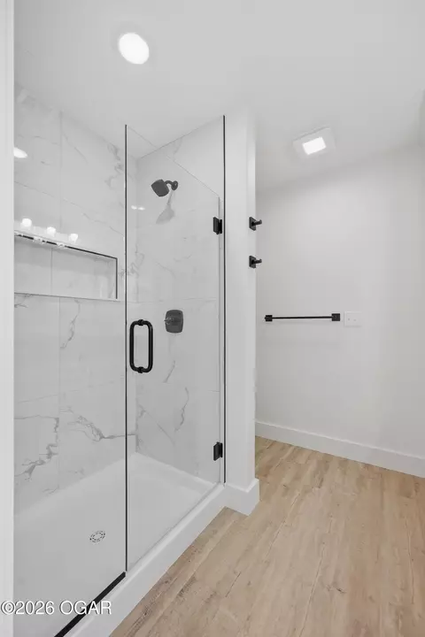 Bath - 2201 Modern Avenue Carthage Mo 64836 Ave, Carthage, MO 64836 photo 5 of 6