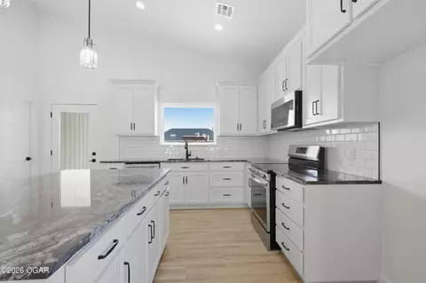 Kitchen - 2201 Modern Avenue Carthage Mo 64836 Ave, Carthage, MO 64836 photo 1 of 3