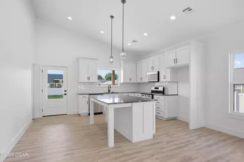 Other - 2201 Modern Avenue Carthage Mo 64836 Ave, Carthage, MO 64836 photo 2 of 14