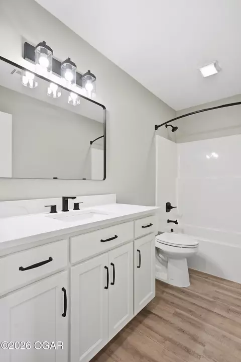 Bath - 2202 Modern Avenue Carthage Mo 64836 Ave, Carthage, MO 64836 photo 5 of 5