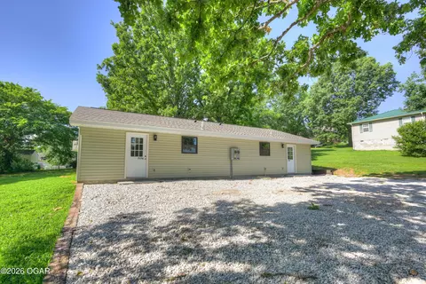 Other - 717 Benham Avenue Neosho Mo 64850 Ave, Neosho, MO 64850 photo 3 of 11