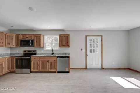 Other - 717 Benham Avenue Neosho Mo 64850 Ave, Neosho, MO 64850 photo 10 of 11
