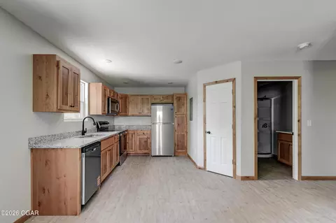 Other - 717 Benham Avenue Neosho Mo 64850 Ave, Neosho, MO 64850 photo 6 of 11
