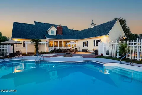 Exterior - 2012 Beau Drive Carthage Mo 64836 Dr, Carthage, MO 64836 photo 14 of 17