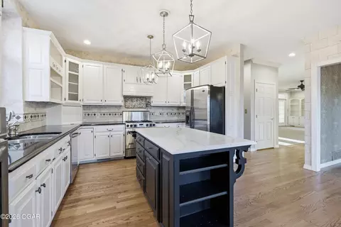 Kitchen - 2012 Beau Drive Carthage Mo 64836 Dr, Carthage, MO 64836 photo 6 of 9