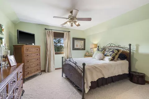 Bedroom - 2012 Beau Drive Carthage Mo 64836 Dr, Carthage, MO 64836 photo 4 of 12