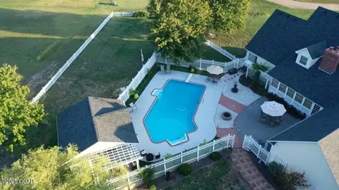 Exterior - 2012 Beau Drive Carthage Mo 64836 Dr, Carthage, MO 64836 photo 16 of 17