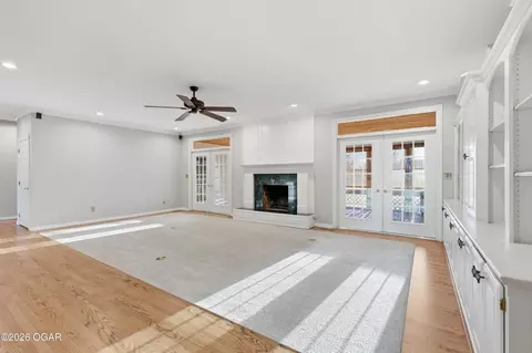 Living - 2012 Beau Drive Carthage Mo 64836 Dr, Carthage, MO 64836 photo 4 of 7