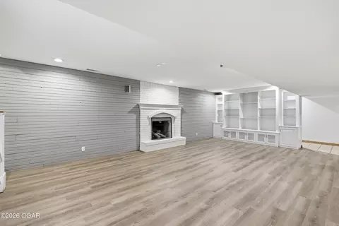 Living - 2012 Beau Drive Carthage Mo 64836 Dr, Carthage, MO 64836 photo 7 of 7