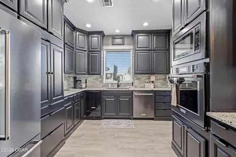 Kitchen - 406 Eugene Court Carl Junction Mo 64834 Ct, Carl Junction, MO 64834 photo 3 of 4