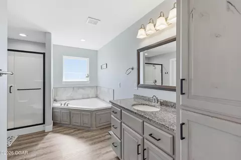 Bath - 4910 E 27th Street Joplin Mo 64801 St, Joplin, MO 64801 photo 1 of 5