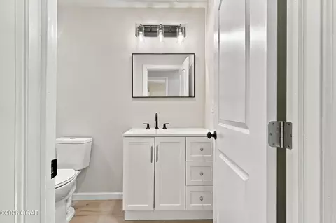 Bath - 110 W Park Street Monett Mo 65708 St, Monett, MO 65708 photo 5 of 7