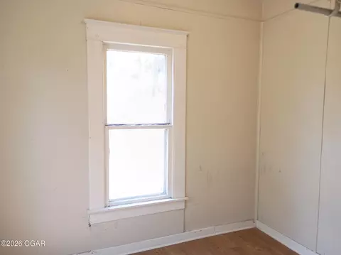Bedroom - 517 3rd Street Anderson Mo 64831 St, Anderson, MO 64831 photo 1 of 1