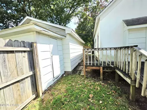 Other - 305 E Jackson Street Pittsburg Ks 66762 St, Pittsburg, KS 66762 photo 2 of 4