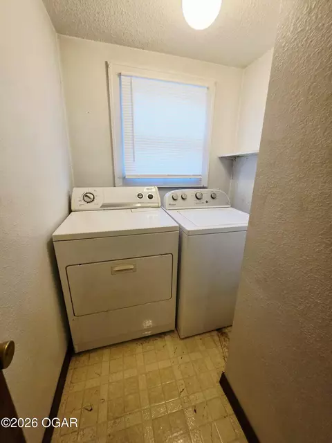 Other - 305 E Jackson Street Pittsburg Ks 66762 St, Pittsburg, KS 66762 photo 4 of 4