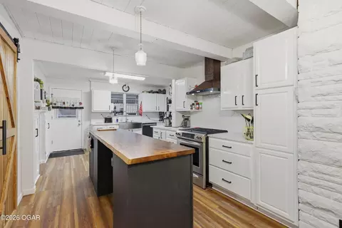 Kitchen - 2555 E Markwardt Street Joplin Mo 64801 St, Joplin, MO 64801 photo 1 of 5