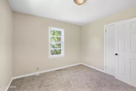 Bedroom - 2802 E Markwardt Street Joplin Mo 64801 St, Joplin, MO 64801 photo 5 of 8