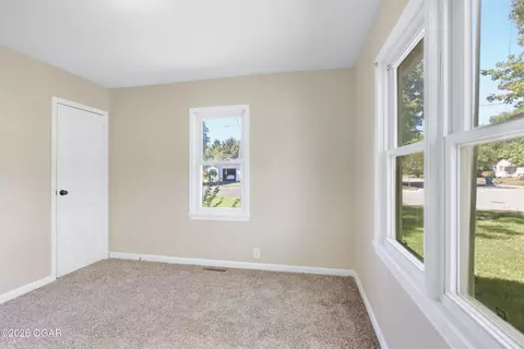 Bedroom - 2802 E Markwardt Street Joplin Mo 64801 St, Joplin, MO 64801 photo 2 of 8