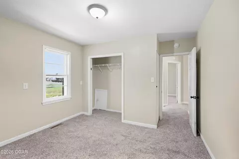 Bedroom - 2802 E Markwardt Street Joplin Mo 64801 St, Joplin, MO 64801 photo 7 of 8