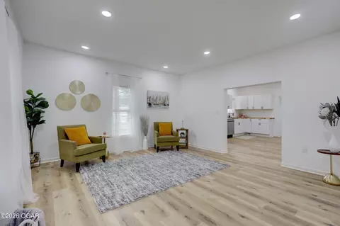 Living - 2650 E 8th Street Joplin Mo 64801 St, Joplin, MO 64801 photo 1 of 4