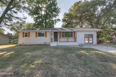 404 Karen Drive Carl Junction Mo 64834 Dr, Carl Junction, MO 64834