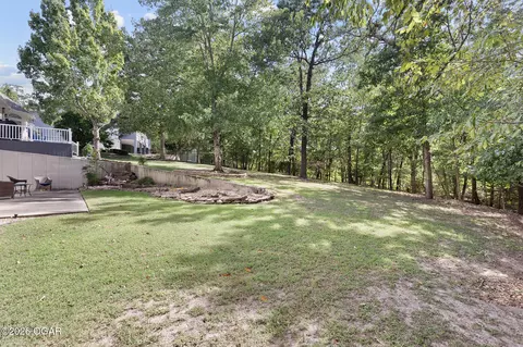 Exterior - 930 Rustic Ridge Drive Joplin Mo 64804 Dr, Joplin, MO 64804 photo 7 of 8