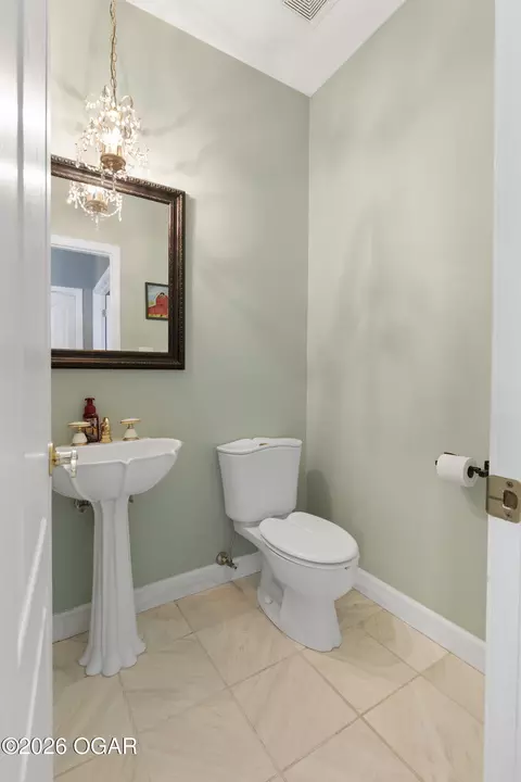 Bath - 930 Rustic Ridge Drive Joplin Mo 64804 Dr, Joplin, MO 64804 photo 1 of 9