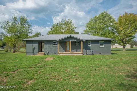 33 Yocom Drive Anderson Mo 64831 Dr, Anderson, MO 64831