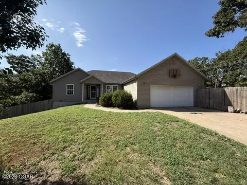 1930 W Elm Drive Joplin Mo 64801 Dr, Joplin, MO 64801
