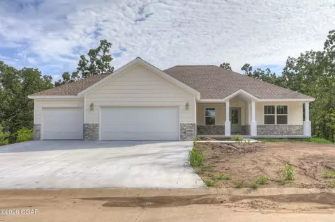 126 Cypress Lane Carl Junction Mo 64834 Ln, Carl Junction, MO 64834