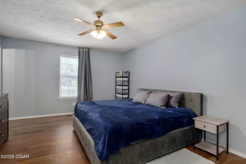 Bedroom - 405 Lynn Drive Clever Mo 65631 Dr, Clever, MO 65631 photo 1 of 4