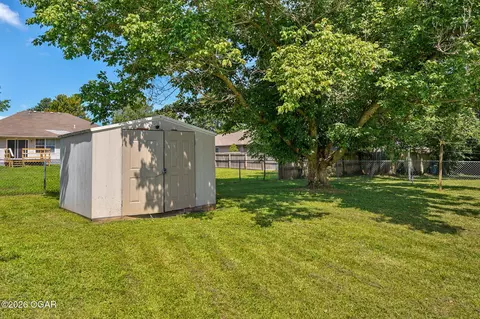 Other - 405 Lynn Drive Clever Mo 65631 Dr, Clever, MO 65631 photo 8 of 10