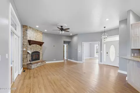 Living - 2013 E Whitney Way Joplin Mo 64801 Way, Joplin, MO 64801 photo 4 of 5