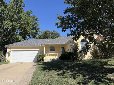 1815 Redbud Drive Joplin Mo 64801 Dr, Joplin, MO 64801