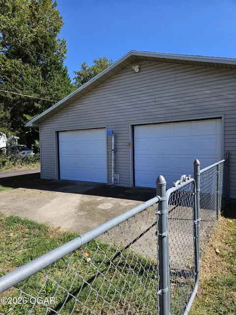 Other - 1927 E Laurel Street Joplin Mo 64801 St, Joplin, MO 64801 photo 7 of 10