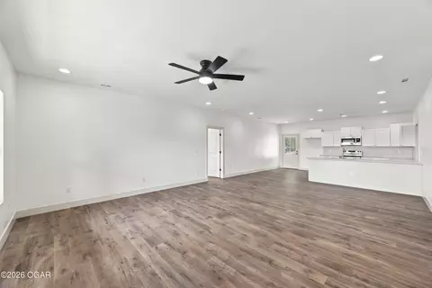 Living - 802 E Maness Street Anderson Mo 64831 St, Anderson, MO 64831 photo 1 of 5