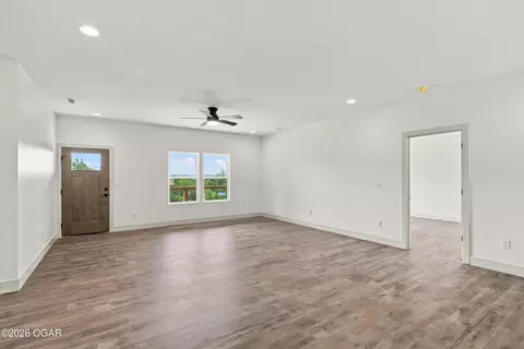 Living - 802 E Maness Street Anderson Mo 64831 St, Anderson, MO 64831 photo 4 of 5