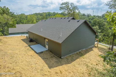 Exterior - 802 E Maness Street Anderson Mo 64831 St, Anderson, MO 64831 photo 6 of 6