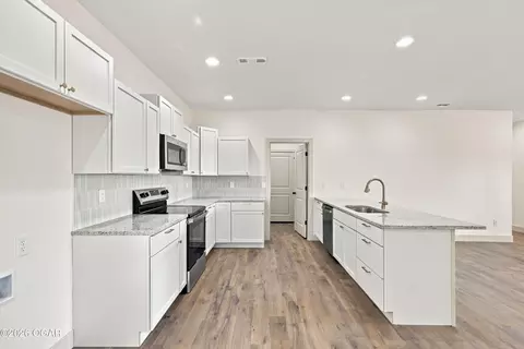 Kitchen - 802 E Maness Street Anderson Mo 64831 St, Anderson, MO 64831 photo 1 of 1