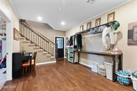 Entry Way - 19841 Gum Road Granby Mo 64844 Rd, Granby, MO 64844 photo 2 of 5