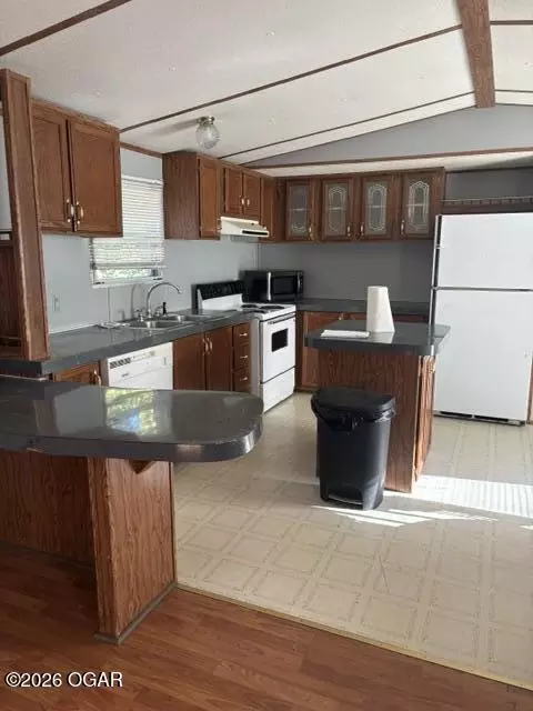Kitchen - Undisclosed, Alba, MO 64830 photo 1 of 2