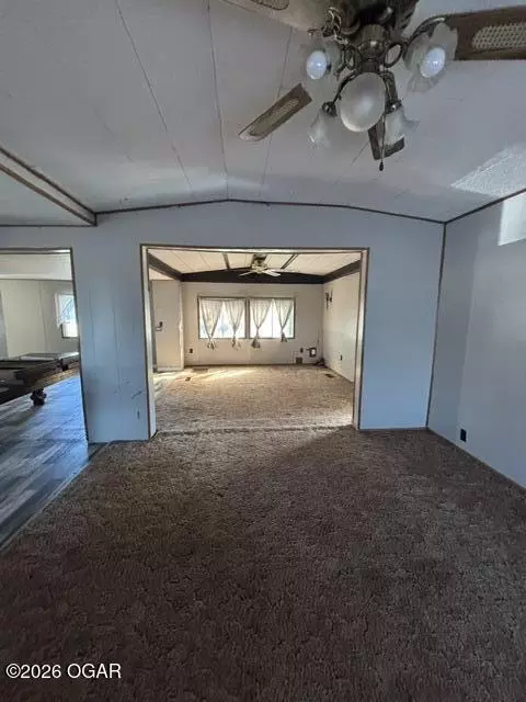 Living - Undisclosed, Alba, MO 64830 photo 1 of 2